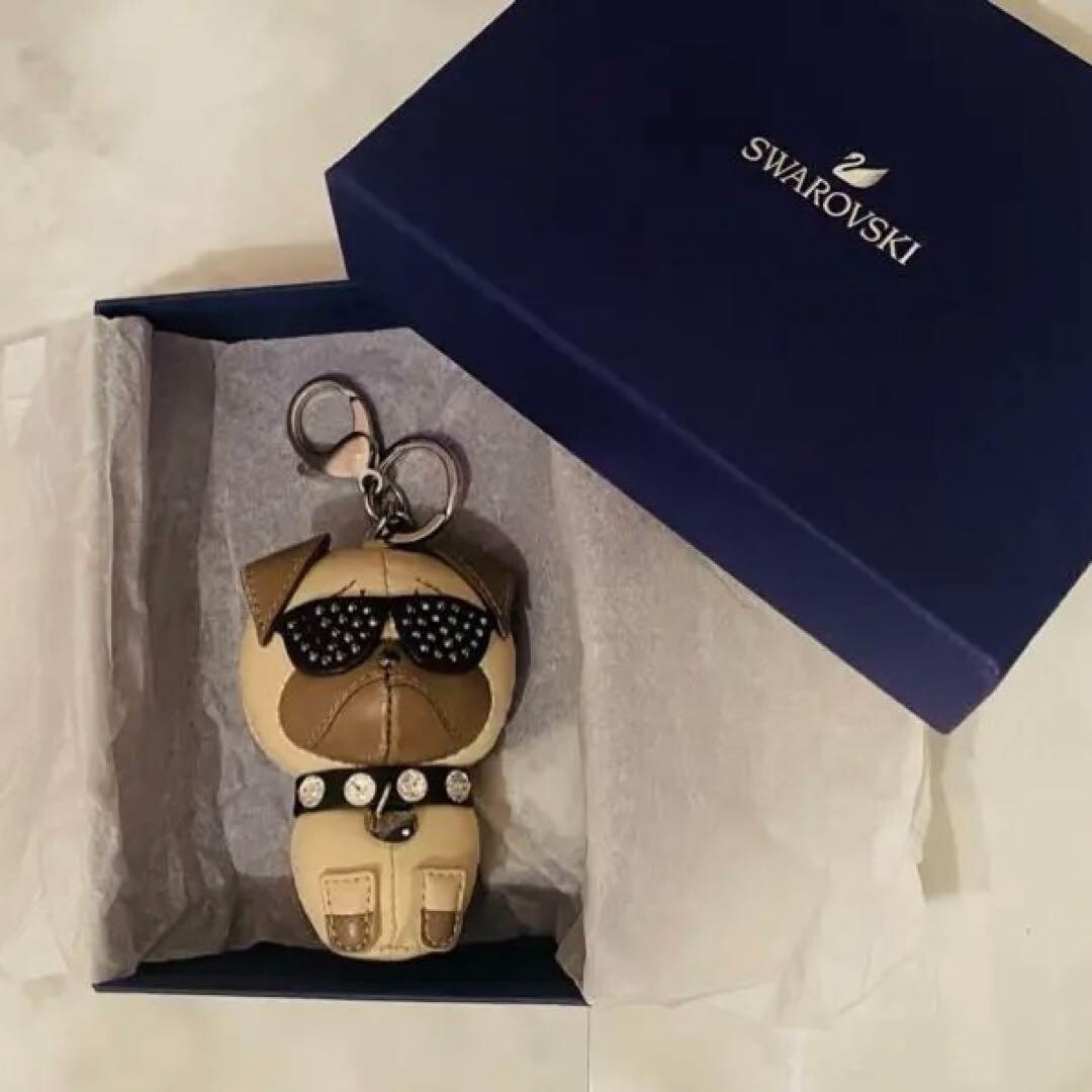 アクセサリー Lucky PUG!! Swarovski Roxie Pug Dog Keychain bag Charm Leather fashion