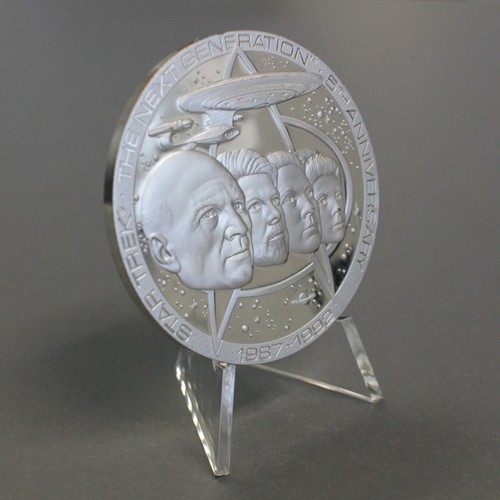1987-1992 Star Trek Next Generation 5th Anniversary Sterling Coin 6.22oz & Stand - Picture 1 of 11