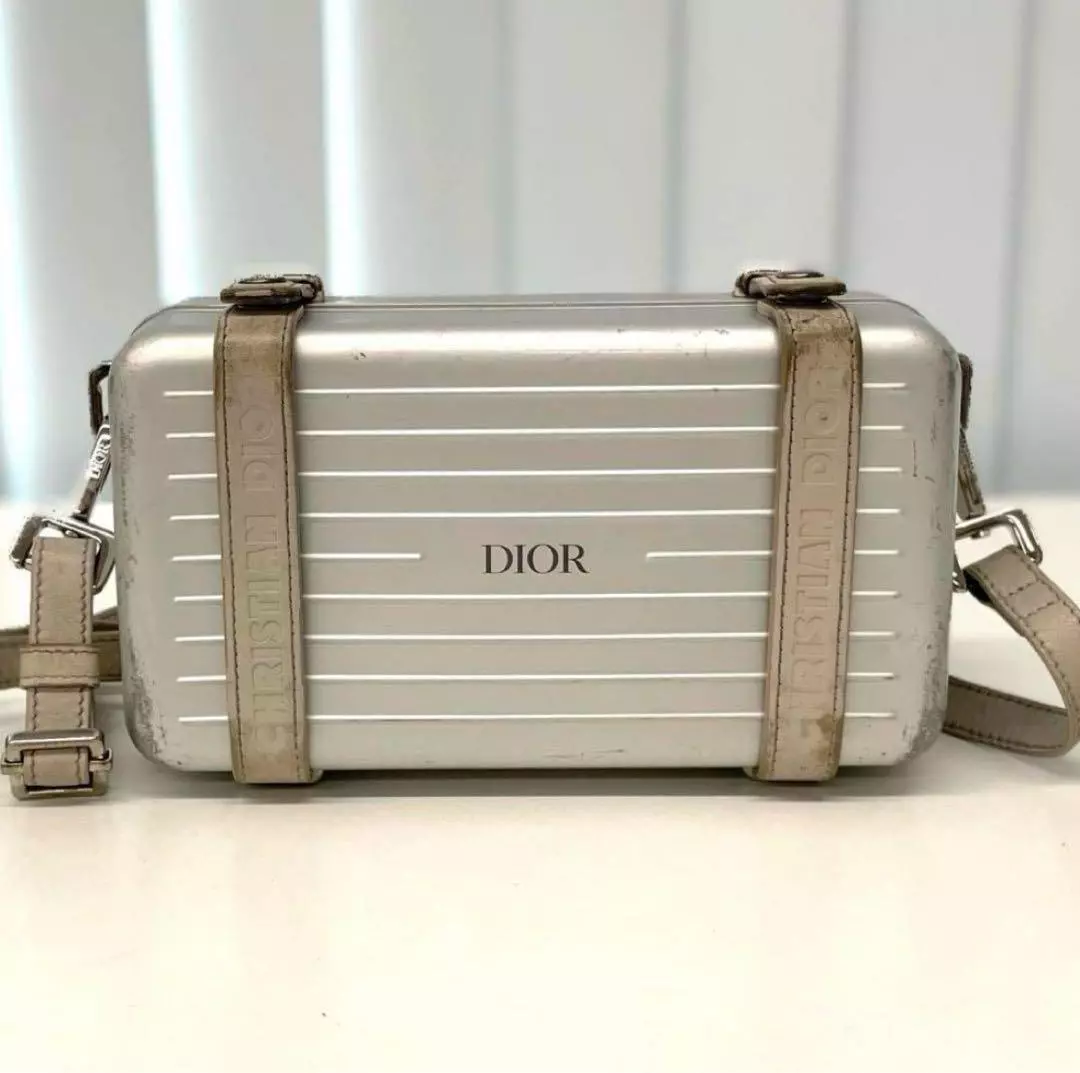 Sac bandoulière Dior Personal Clutch 2 voies authentique  /occasion