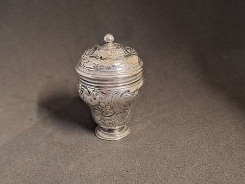 Georgische massive Silber Urne Muskatreibe. David Fields - Bild 2 von 7