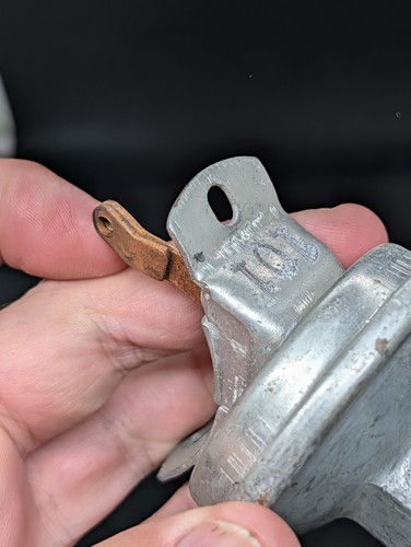 NORS 47-51 KAISER & FRAZIER 1939 PACKARD 6 CYL DISTRIBUTOR VACUUM ADVANCE VC2082 - Picture 14 of 15