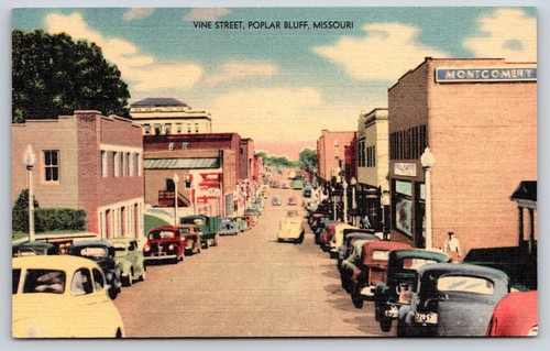 Poplar Bluffs Missouri~Vine Street~Montgomery Ward Store~1940s Cars~Linen PC - Picture 1 of 2