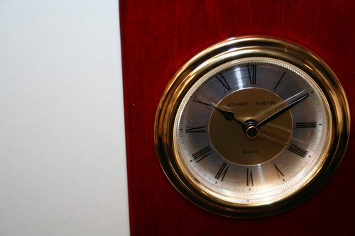Rare America's Most Wanted Award Stuart Austin Quartz Picture Display Clock NIB - Picture 4 of 6