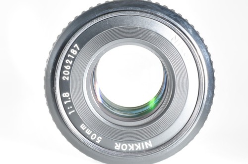 Lente Pancake Prime estándar casi nueva Nikon Ai-s Nikkor 50 mm F/1,8 MF de... - Imagen 10 de 12