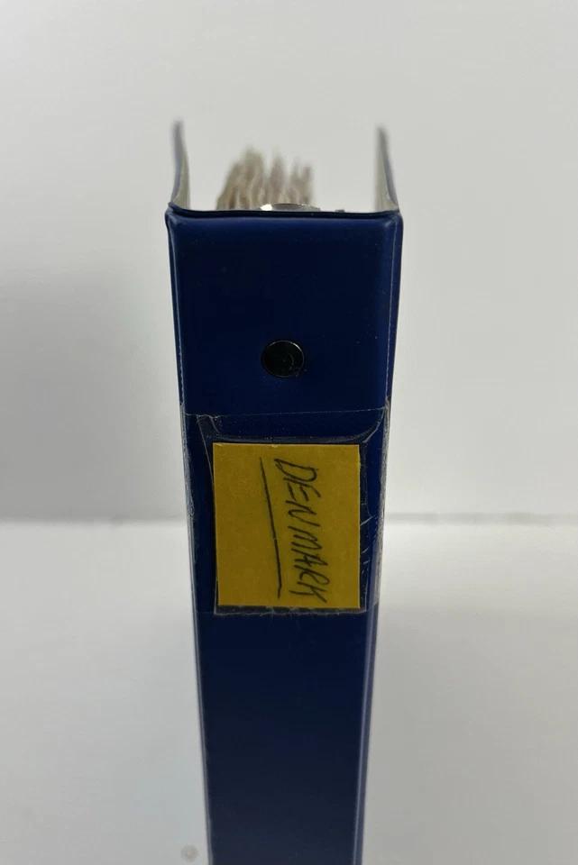 Lote de 140 moedas raras “DINAMARCA” - 1900s vários anos em um álbum de coleção - Imagem 2 de 4