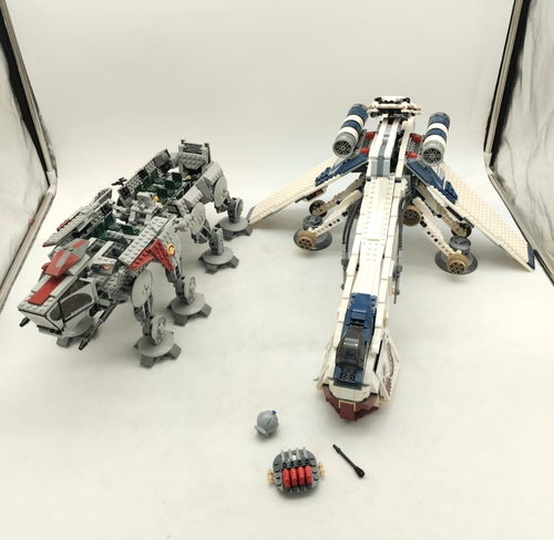 LEGO 10195 Republic Dropship with AT-OT RARE Star Wars Clone Wars 7676 7675