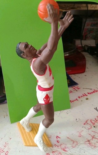 1988 HTF HOF Legend 6 Inch Vynl Figure Michael Jordan Memorable Shot Great Cond - Picture 5 of 10