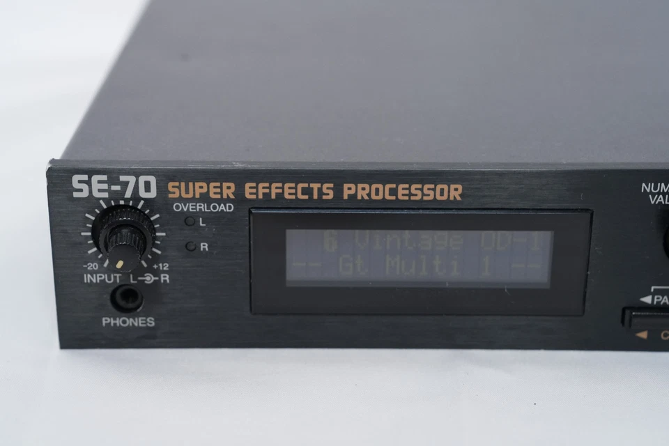 Boss SE-70 Stereo Effects Processor used Harf Rack Multi Effector - Image 3 of 4