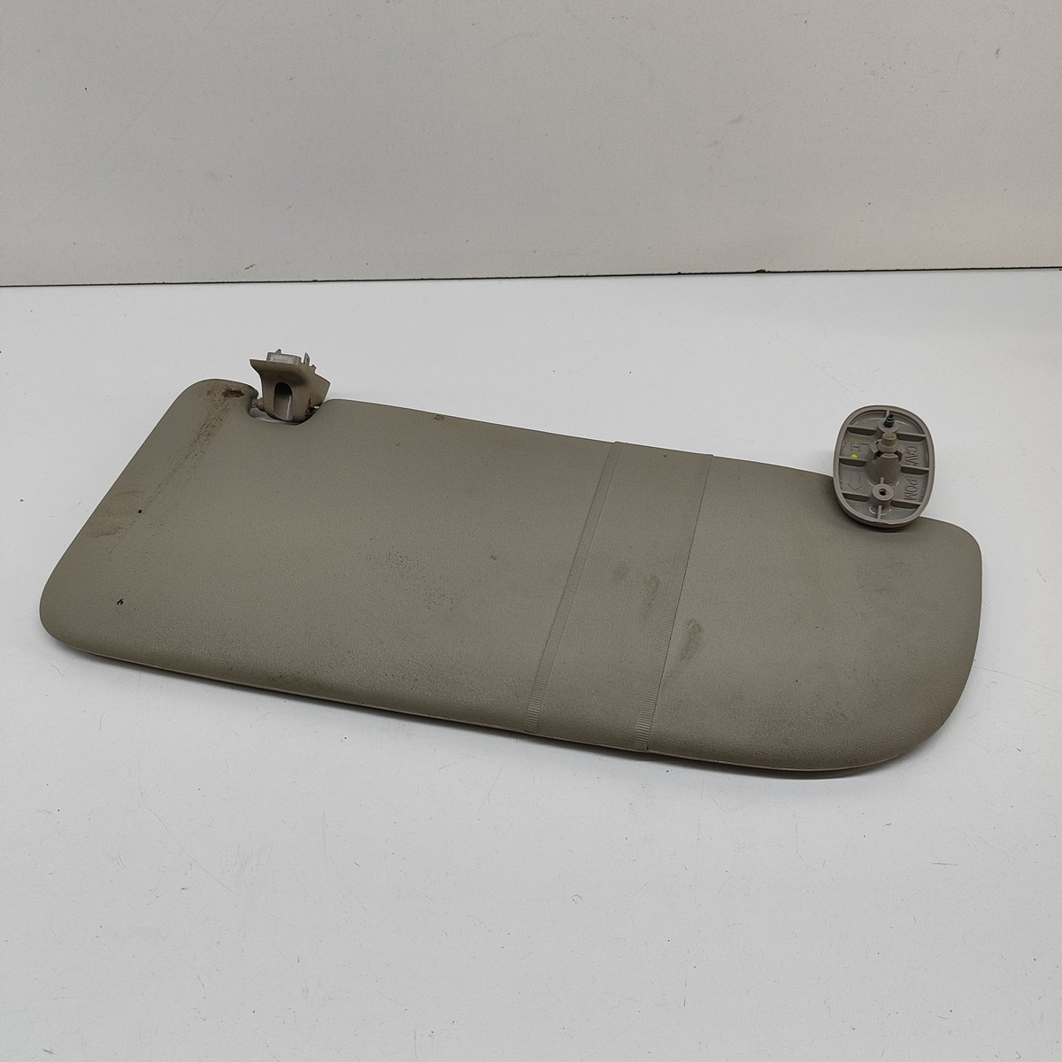 ISUZU D-MAX MK2 Left Side Sun Visor 8974174532 LHD 2012