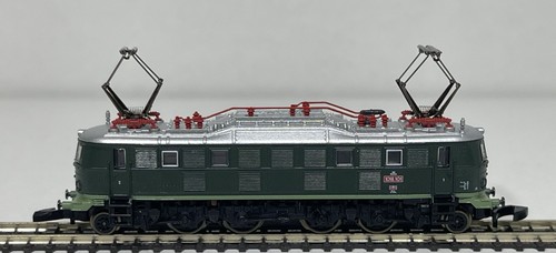 Märklin Z 88089 E-Lok Rh 1018 ÖBB Ep.III NEU & OVP - Picture 1 of 5