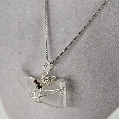Sterling Silver Glass Pendant Artisan made & Sterling 18 in Chain [8793]