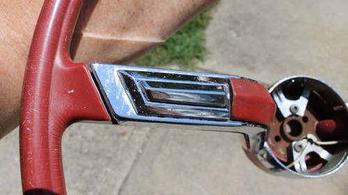 OEM 1963 1964 Oldsmobile Dynamic 88 Starfire Red Steering Wheel - Picture 10 of 24