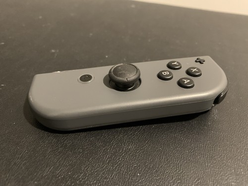 Grey Nintendo Switch Joy-Cons & Grip Official OEM Authentic Tested & Work! - Picture 12 of 17