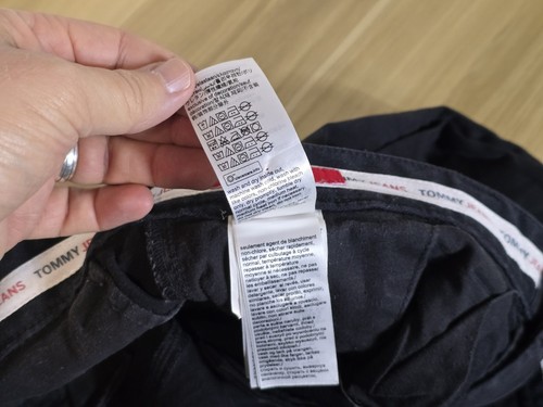 Tommy Hilfiger Scanton Slim Mens Shorts W36 Black Logo Pockets Smart 10" Leg. - Picture 6 of 16