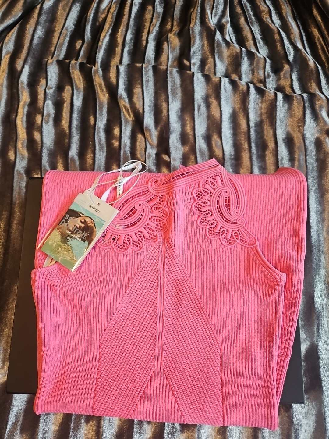 Picture 2 of 18