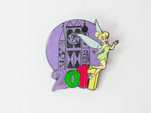 Disney Trading Pin Tinkerbell 2011 - Picture 1 of 2