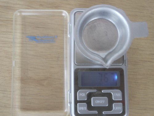 FRANKFORD Arsenal Reloading Digital Scale DS-750 with Case and Instructions - Picture 7 of 8
