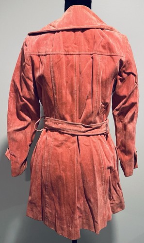 Vintage 1970’s Heavy Suede Wrap Jacket Coral Belted Lined - Picture 4 of 6