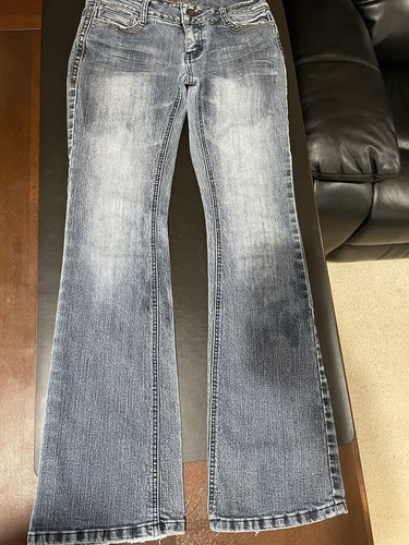 Rue 21 woman’s Size 3/4 Premier Denim jeans