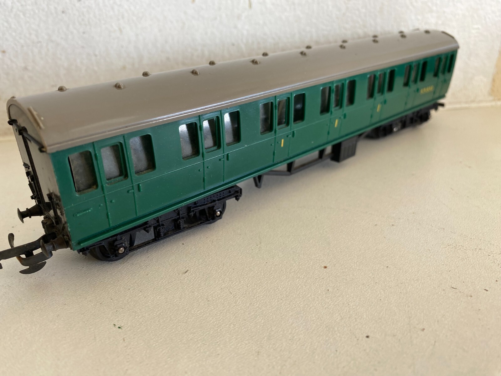 Picture 1 of 6