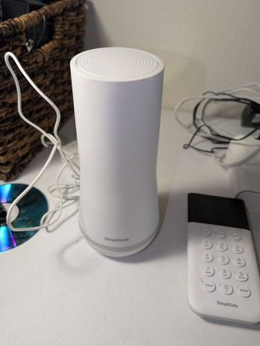 SimpliSafe HSK103 Home Security Kit With Netgear  Arlo Pro Base Station Bmv4000 - Picture 2 of 5