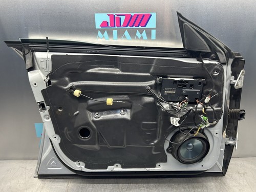 06-11 Mercedes CLS550 Front DOOR Cover Panel Left Driver Side Iridium Silver - Picture 8 of 11
