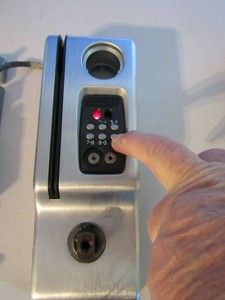 Schlage Locknetics Lock CM 5196 MGK Electronic Key Pad & Reader