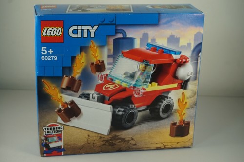 LEGO CITY Lego City Fireman Fire Chief Hazard Truck Engine 60279 Turning  New - Picture 1 of 7