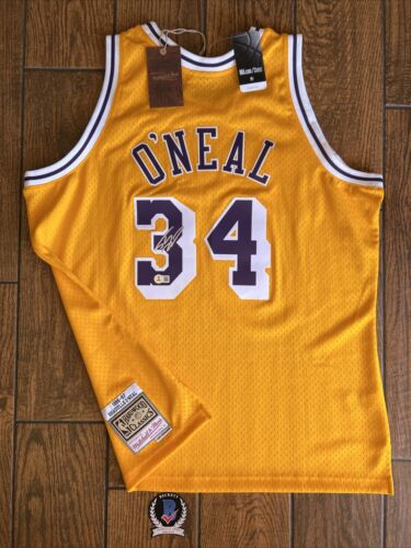 Shaq Signed Mitchell Ness Lakers Jersey Shaquille O’Neal Auto Beckett WITNESSED - Picture 2 of 7