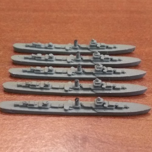 Superior? Segunda Guerra Mundial Micronaut escala 1/2400 5DDs pintado - Imagen 2 de 2