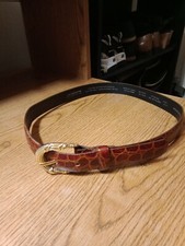 LIZ CLAIBORNE Brown Genuine Leather Gold Buckle Belt Size M- 1.25" wide.33"Long