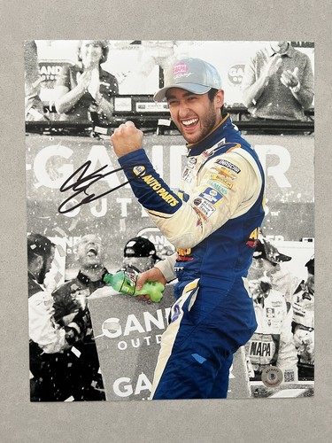 Chase Elliott Autogramm signed 8x10 Foto Beckett BAS COA NASCAR Daytona selten