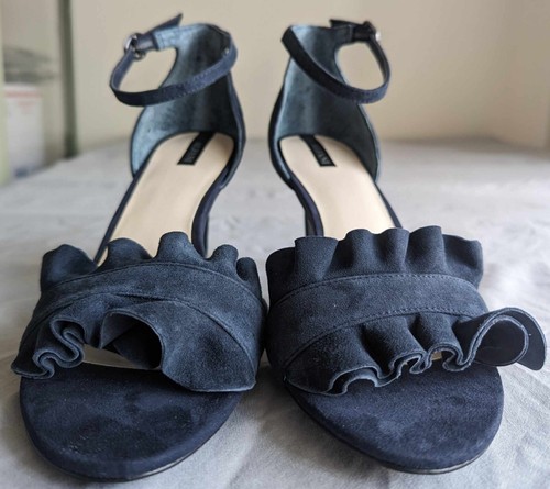 ALFANI Women's Size 8.5 Medium Leather, Grey, Blue Tinted, High Heels - Picture 2 of 24