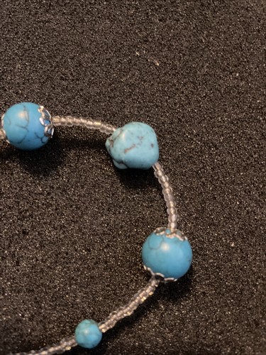 Vtg southwest style 9.5 Necklace w/turquoise Beads and Matching pierced earrings - Picture 8 of 10