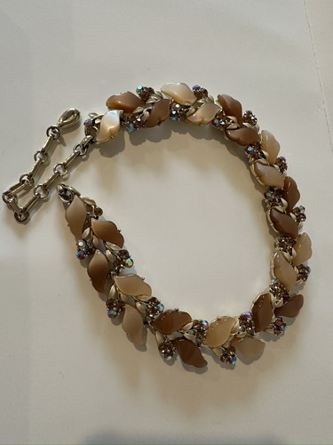 Vintage signiertes LISNER goldfarben strukturiertes Blattmuster Halsband Halskette 15,5" A2