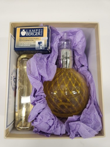 Parfums de Nicolai Oil Lamp Perfume LA ROUTE DU CEDRE NIB - Picture 18 of 21