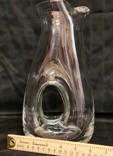 Crystal DONUT Hole Pitcher Decanter ~ 11” Hand-blown ~ POLAND ~ Vintage ~ Heavy - Picture 11 of 13