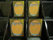 MTG Playset 4 cards of Ikoria: Lair of Behemoths 4x uncommons