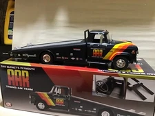 AAR DAN GURNEY’S PLYMOUTH  DODGE 1970 D-300 RAMP TRUCK   1/18 ACME  A1801901 dtd