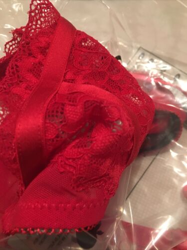 Rrp £12 Ann Summers Red Sexy Suspender Belt Size Small 8-10 - Picture 7 of 8