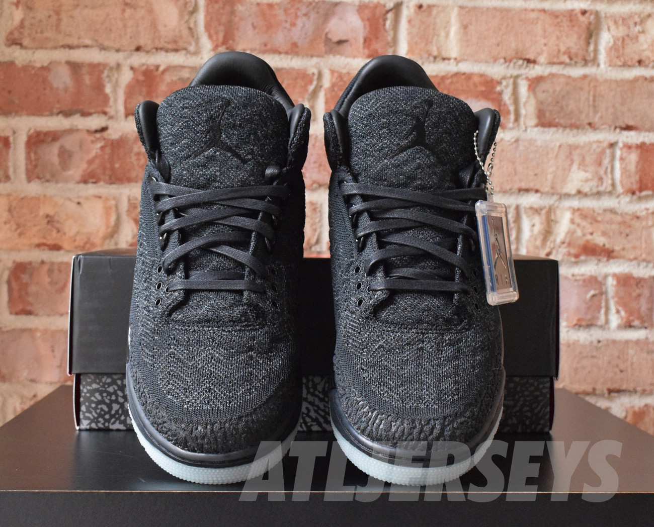 Nike Air Jordan 3 Retro Flyknit Black AQ1005-001 Anthracite Glow AQ1005-001 Black 170a88 Nike Air Jordan 3 Retro Flyknit Black AQ1005-001 Anthracite Glow AQ1005-001 Black 170a88