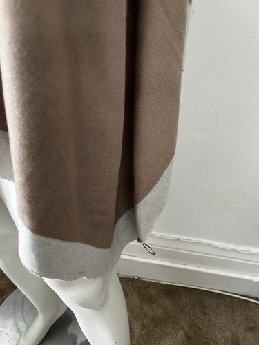 mellifluous Ruana Cape Beige White viscose wrap Scarf Sweater Poncho Open Front - Picture 4 of 6