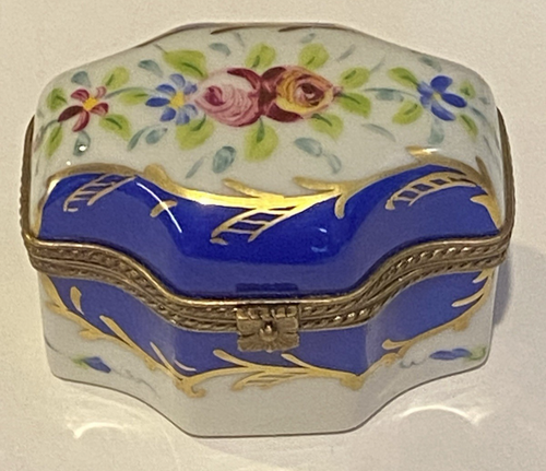 LIMOGES PEINT MAIN Trinket Box Cobalt ROSE Floral 4-PERFUME BOTTLES- Signed-NICE - Picture 3 of 11