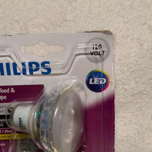 Philips GU10 Indoor Flood & Landscape 35W LED Replacement bulbs NEW IN PACKAGE - Picture 3 of 6