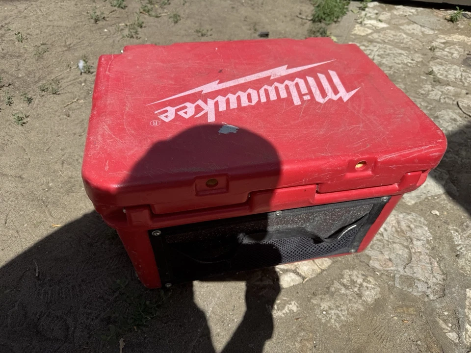 Milwaukee Tool ORCA Cooler 26qt Foto 2 de 4