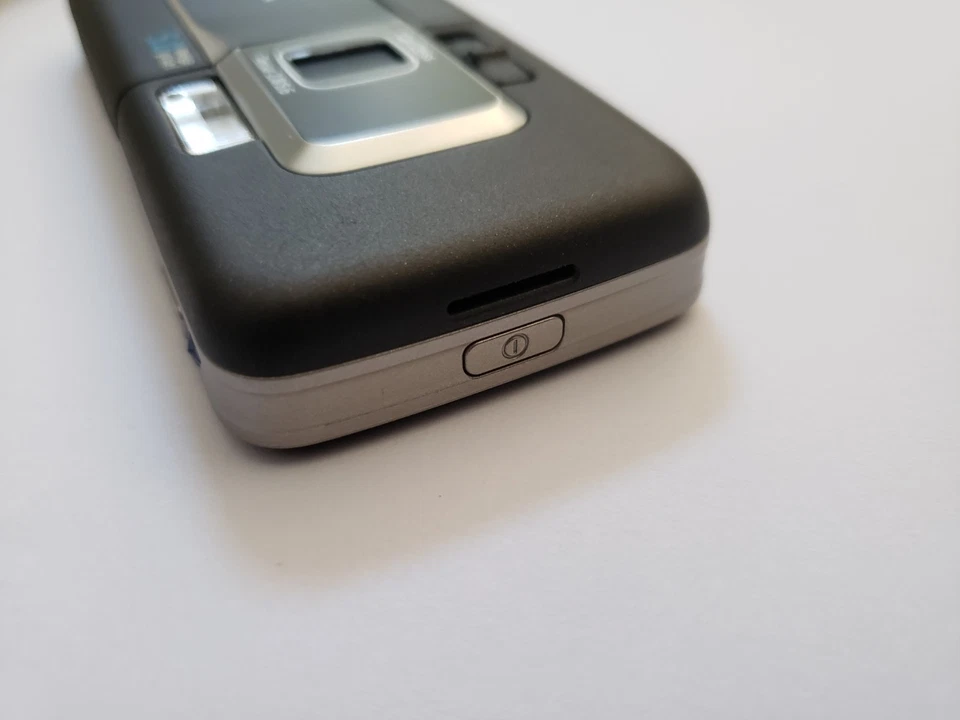 Nokia 6220 Classic (Unlocked) Mobile Phone Black - Image 2 of 4