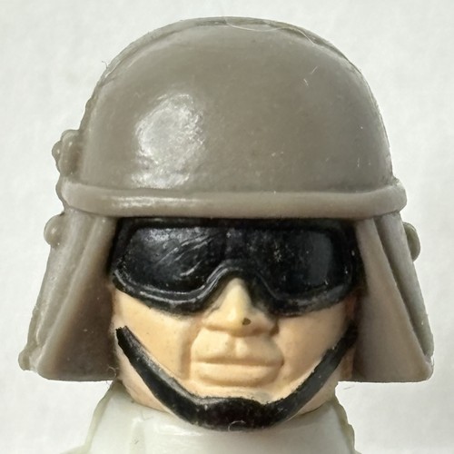 Vintage 1984 Kenner Star Wars AT-ST Driver ROTJ Original mit Waffe - Bild 6 von 8