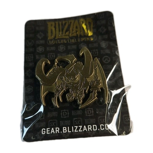 3 X GOLD Illidan Storm World of Warcraft Blizzcon 2015 Blizzard Collectable Pins - Picture 6 of 7
