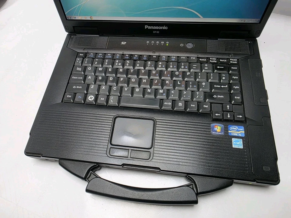 Panasonic Toughbook CF-52 MK5 15.4" Laptop Core i5 8GB RAM 240GB SSD Windows 7 - Image 2 of 4