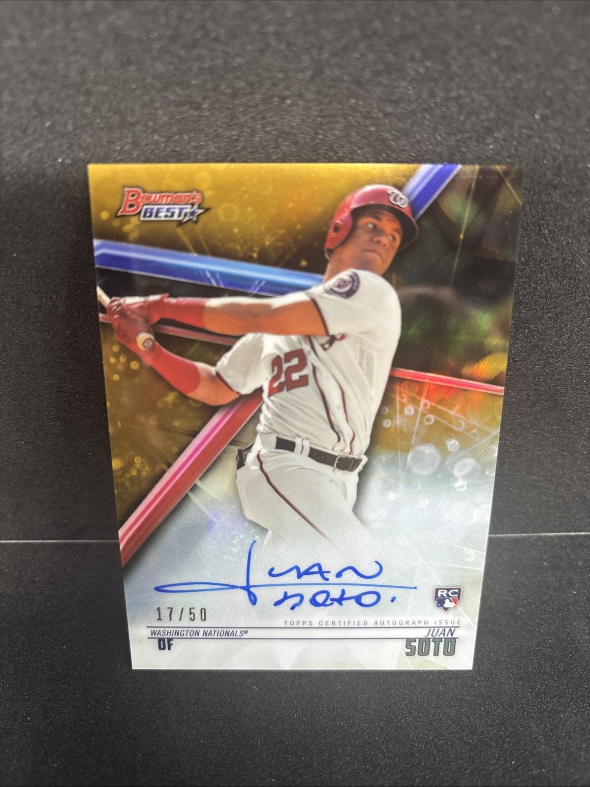 2018 Bowman's Best - Autographs Juan Soto  Gold Refractor /50 (AU, RC)